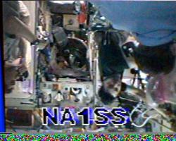 ISS SSTV 20081019  12.08h UTC from EA3FRB