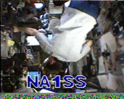 ISS SSTV 20081019  13.37h UTC from EA3FRB